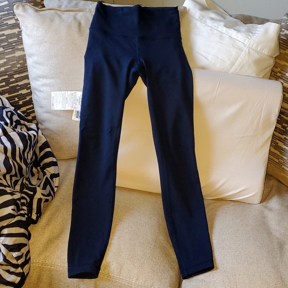 lululemon wunder under